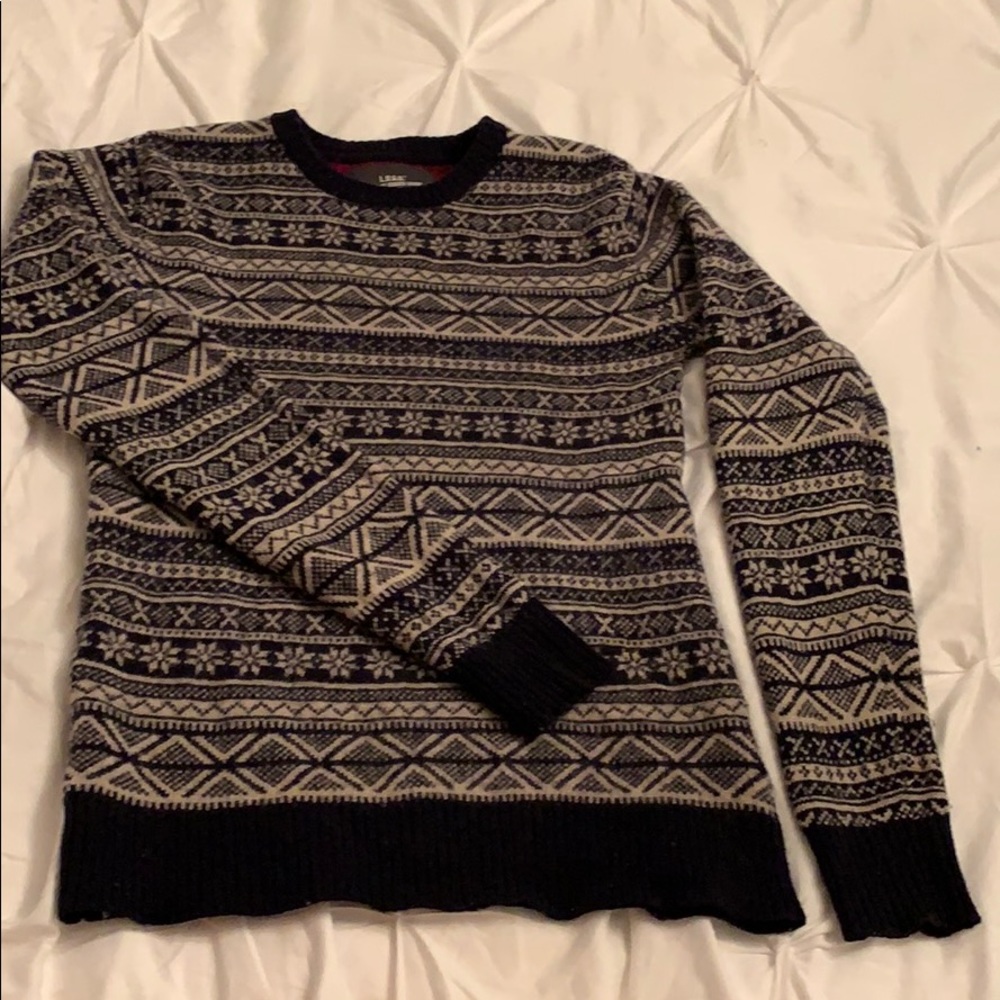 H&M wool snowflake sweater, machine washable
